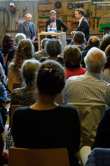 22. Philosophicum Lech 2018 - Heiße Debatten - Philosophieren im Heizwerk mit "Die Presse" 22. Philosophicum Lech 2018 - Heiße Debatten - Philosophieren im Heizwerk mit "Die Presse"